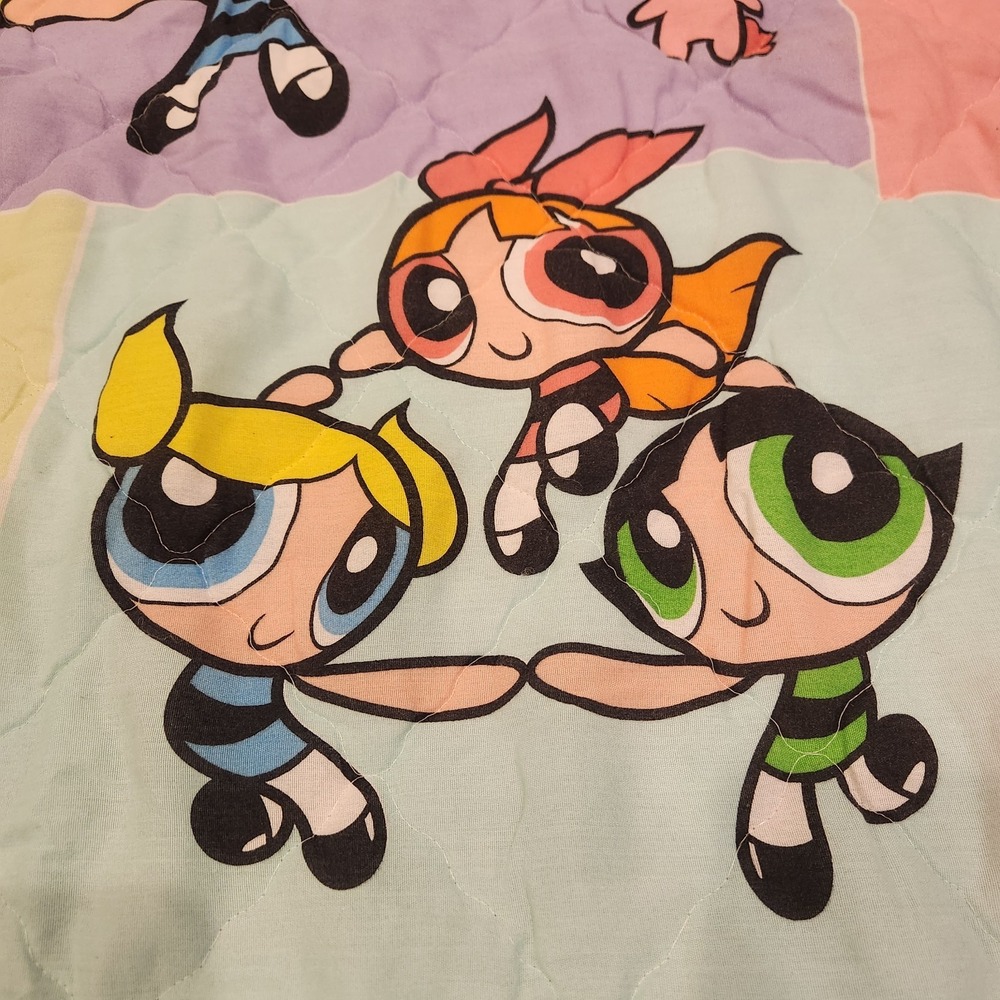 Vintage Powerpuff Blanket 56 Inches By 40 Inches - Picture 2 of 5